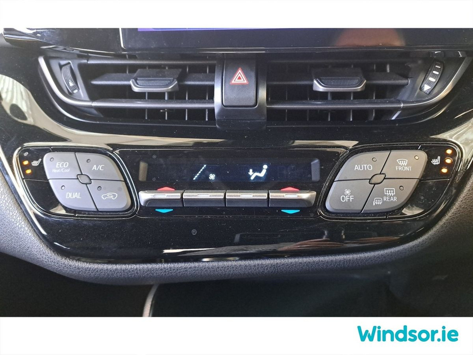 2017 Toyota C-HR HYBRID AUTO €17,995