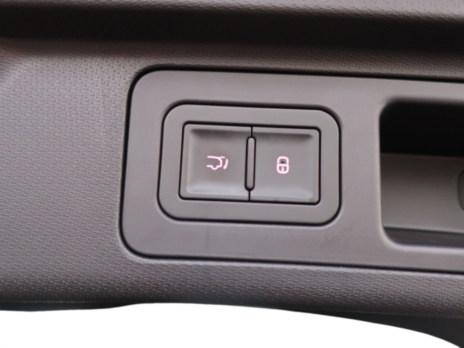 2023 BYD ATTO 3 - image 12