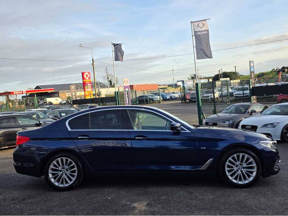 2017 BMW 5 Series 523D LUXURY UPGRADED PACK EDITION FULL LEATHER ELECTRIC HEATED SEATS - 360 REVERCE CAMERA - PRIVACY GLASS €24,950