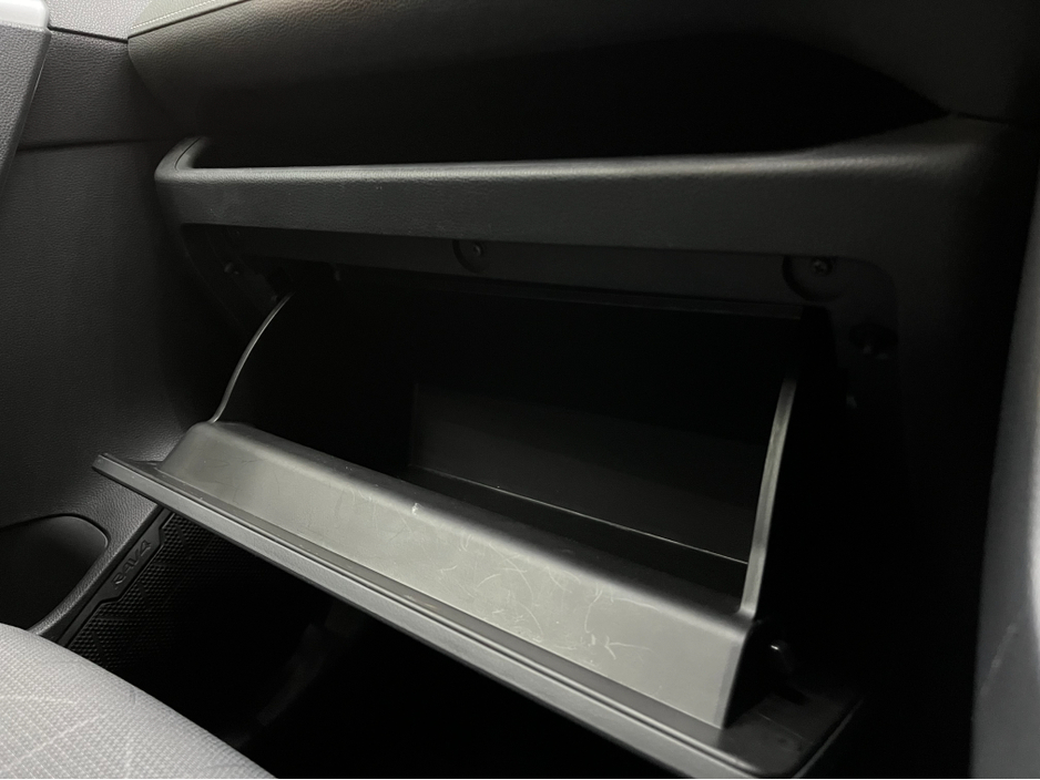 2019 Toyota Rav4 €27950 2019 TOYOTA RAV4 HYBRID X 2.5 AUTOMATIC / CRUISE CONTROL AND MORE €27,950