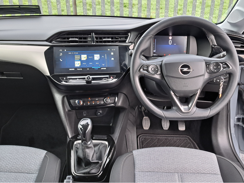 2025 Opel Corsa ELEGANCE 1.2 75BHP **REVERSING CAMERA** €21,950