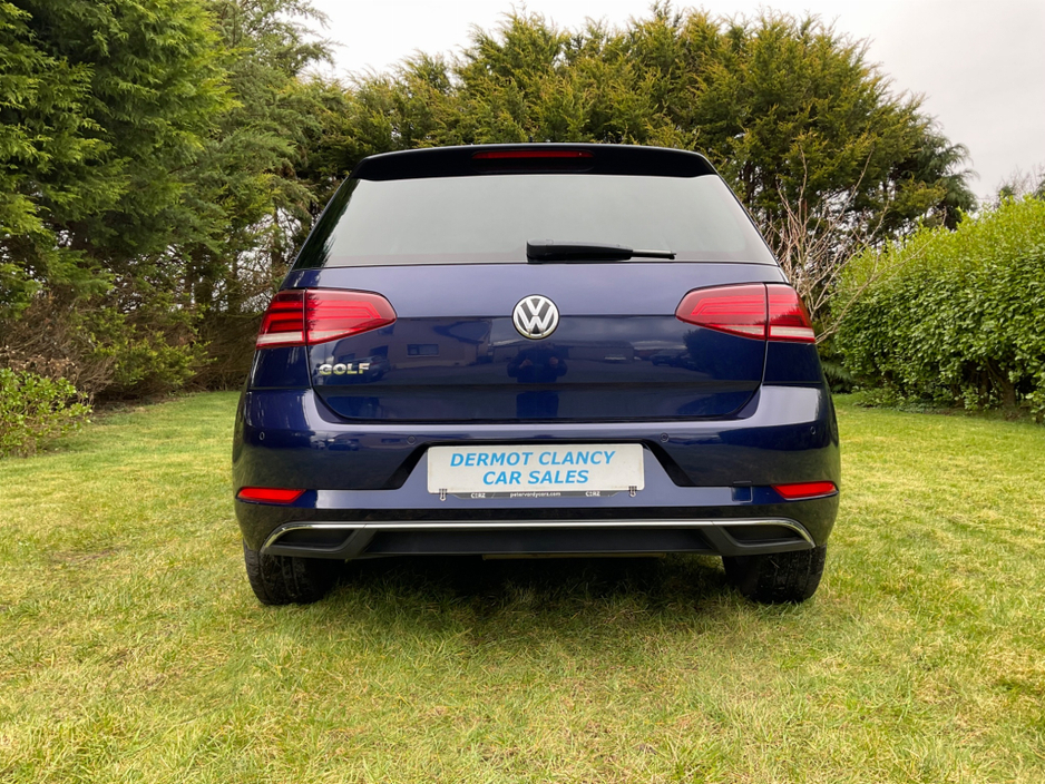 2019 Volkswagen Golf - image 11
