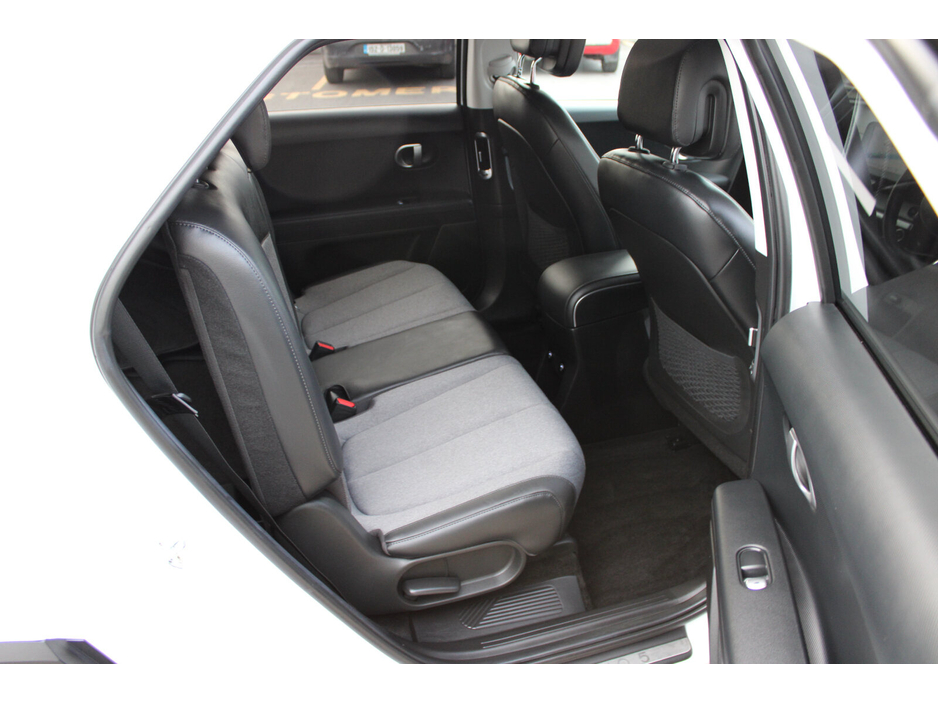 2023 Hyundai Ioniq 5 58kW Executive Plus €26,950