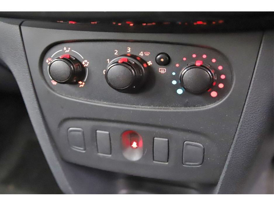 2021 Dacia Sandero 1.0 ALTERNATIVE SCE 75BHP MY20 5SPD €11,490