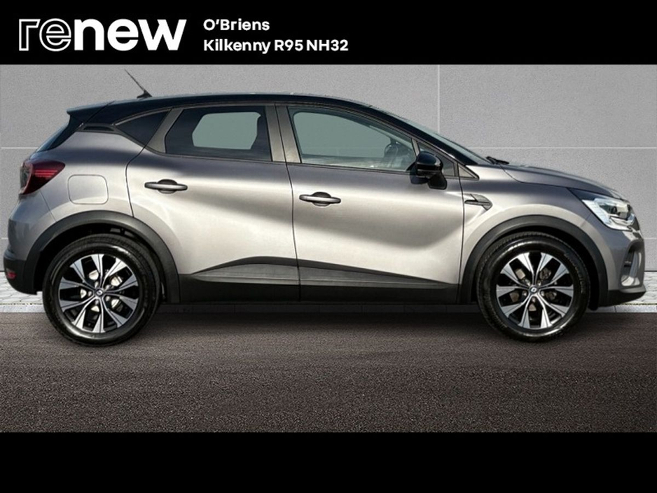 2023 Renault Captur - image 7