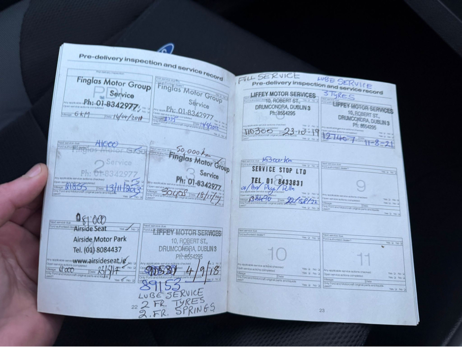 2011 Ford Focus - image 15