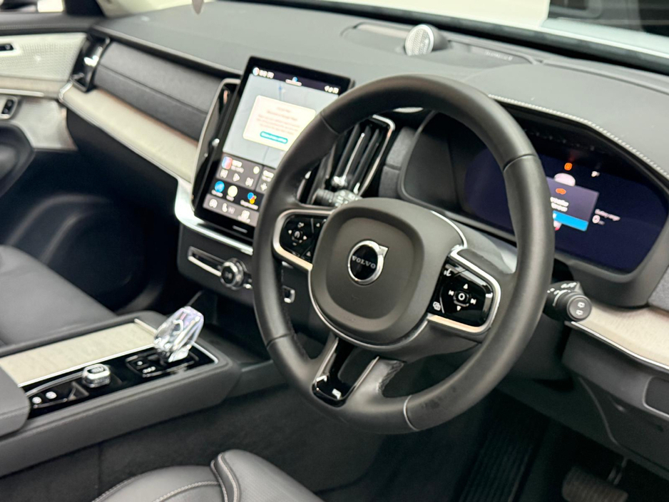 2025 Volvo XC90 ULTRA DARK T8 RECHARGE 2.0 PHEV AWD *7 SEATER* €84,990