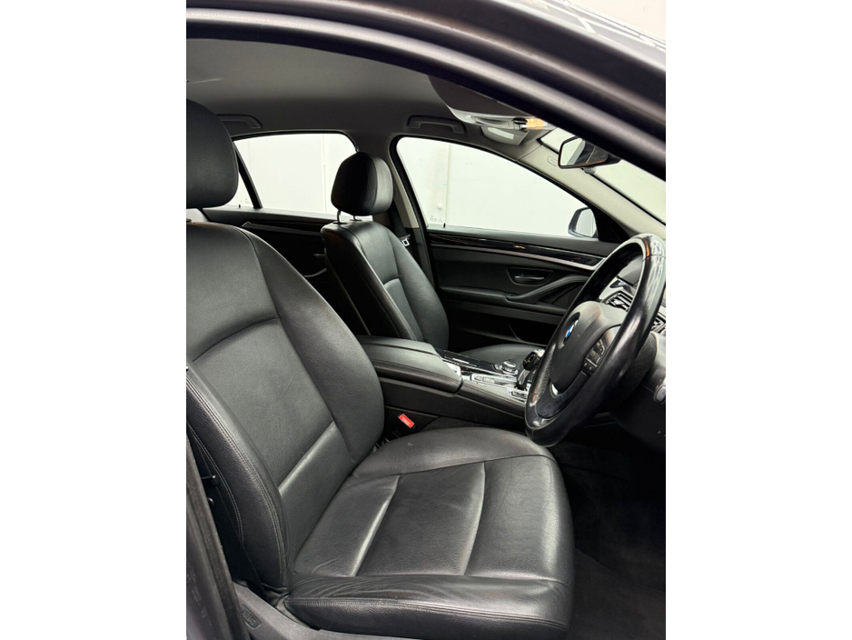 2016 BMW 5 Series 520d SE Auto €13,450