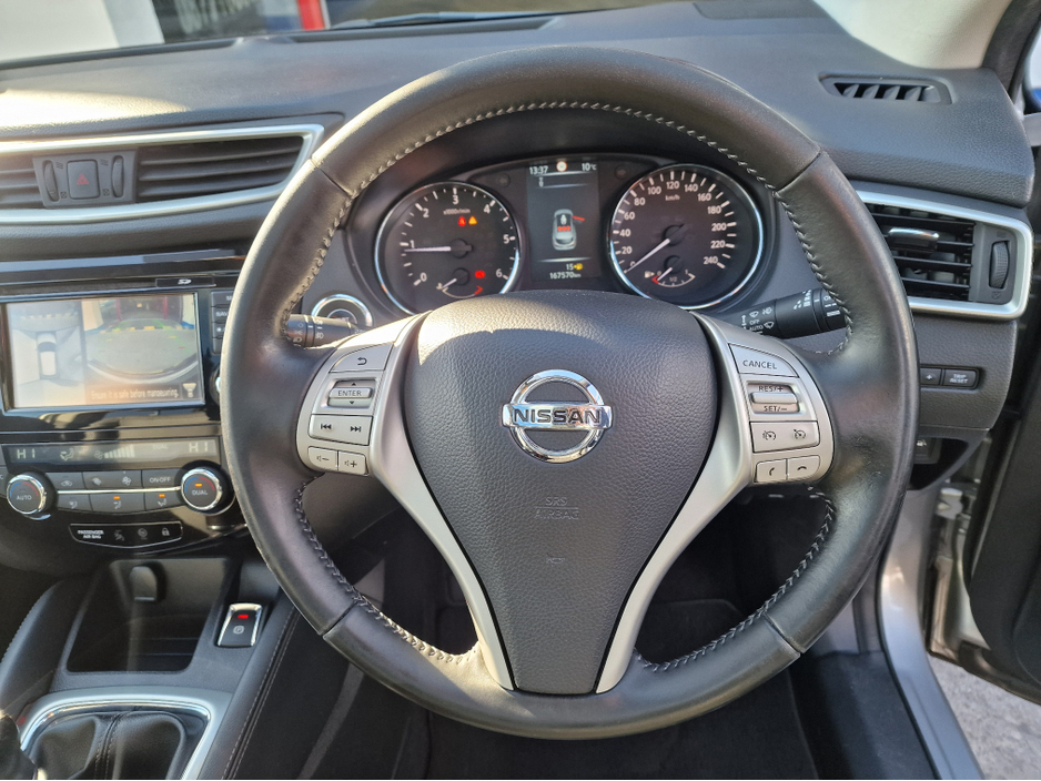 2017 Nissan Qashqai - image 15