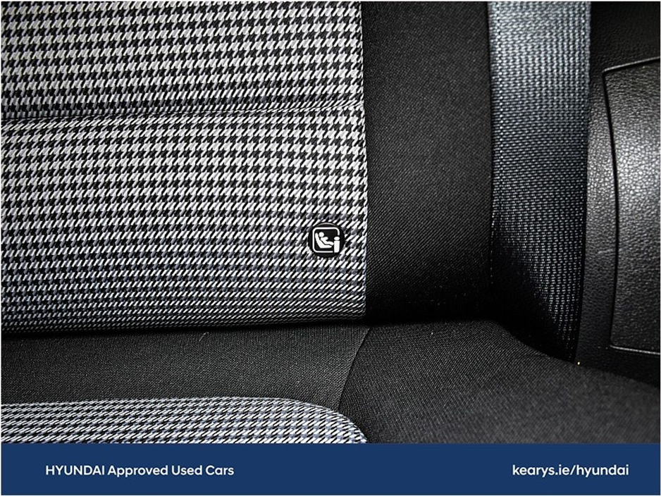 2023 Hyundai Kona - image 16