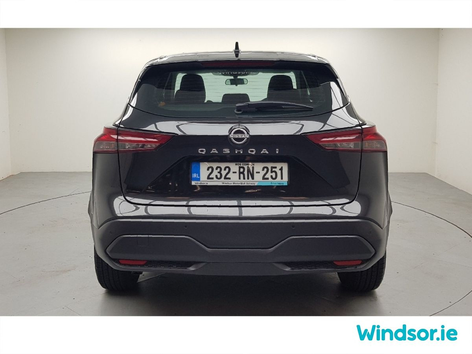2023 Nissan Qashqai 1.3 PET MILD HYBRID SV CVT €28,995