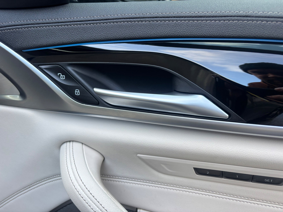 2022 BMW 5 Series 530e M Sport €38,950