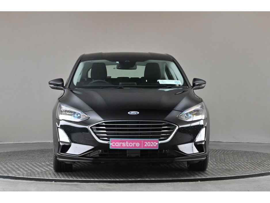 2020 Ford Focus - image 2