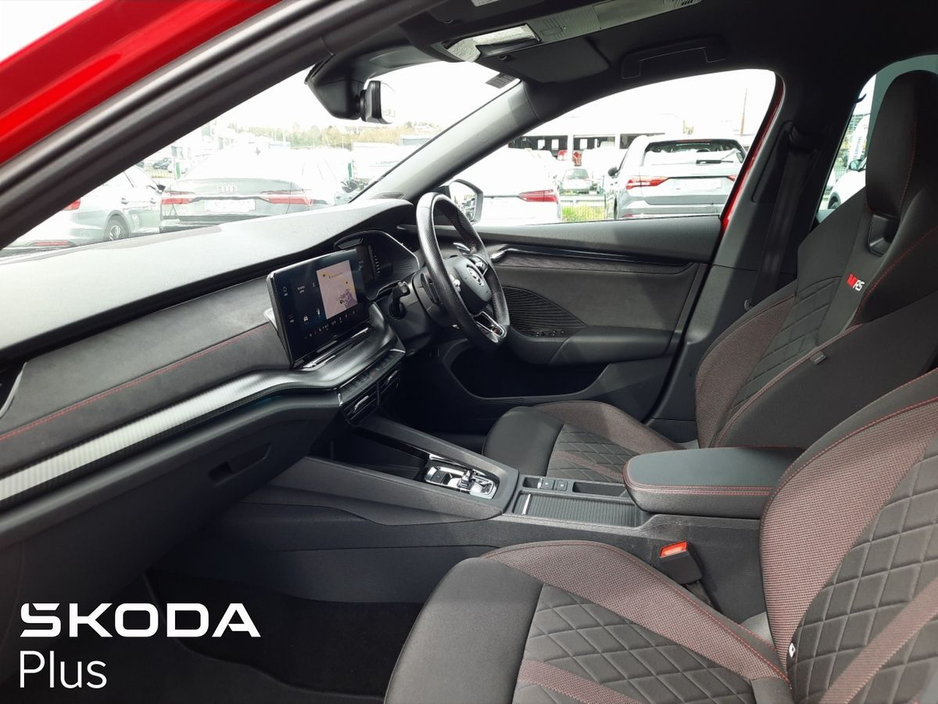 2024 Skoda Octavia - image 4