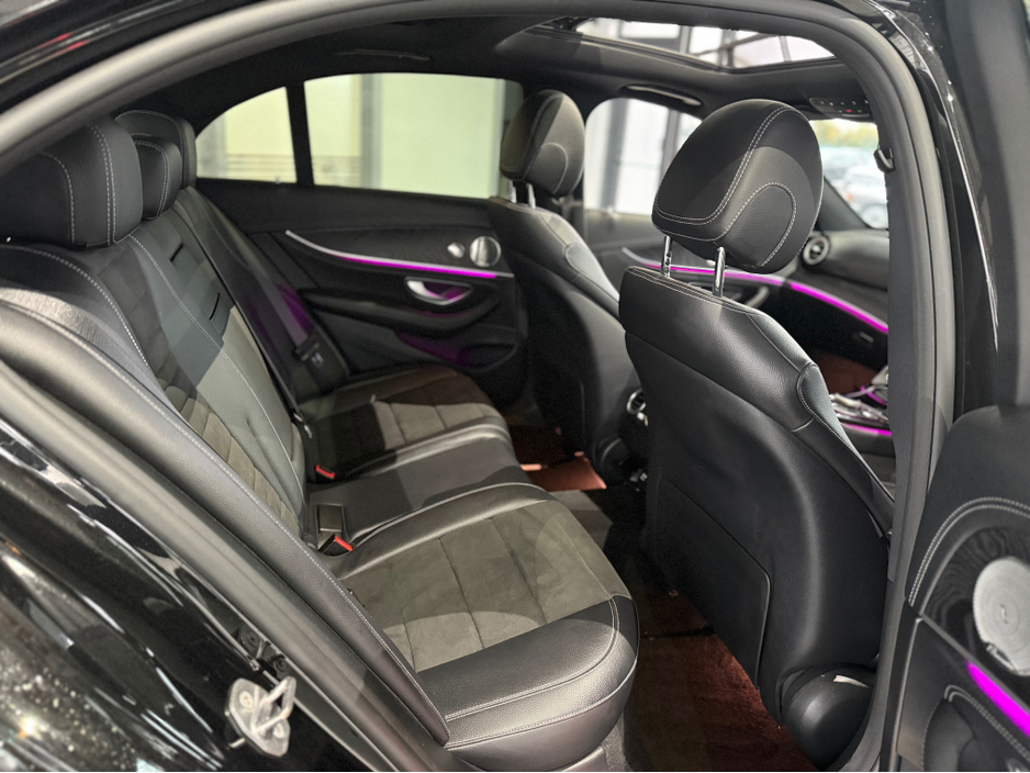 2016 Mercedes-Benz E Class - image 19