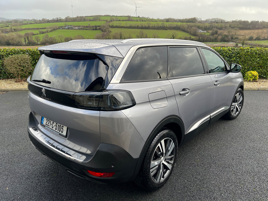2022 Peugeot 5008 1.5 BlueHDi 130bhp Allure €33,950