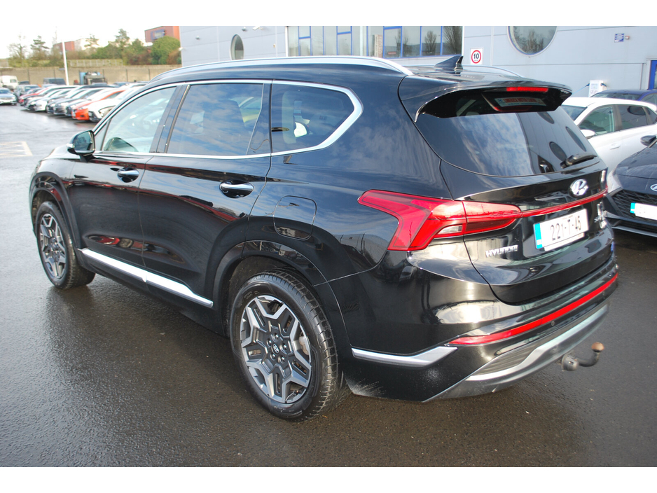 2022 Hyundai Santa Fe 1.6 PHEV 4WD Executive Plus Auto €44,950