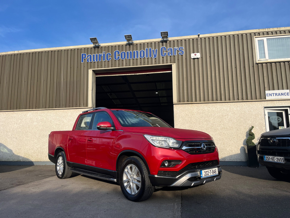 2020 Ssangyong Musso - image 4