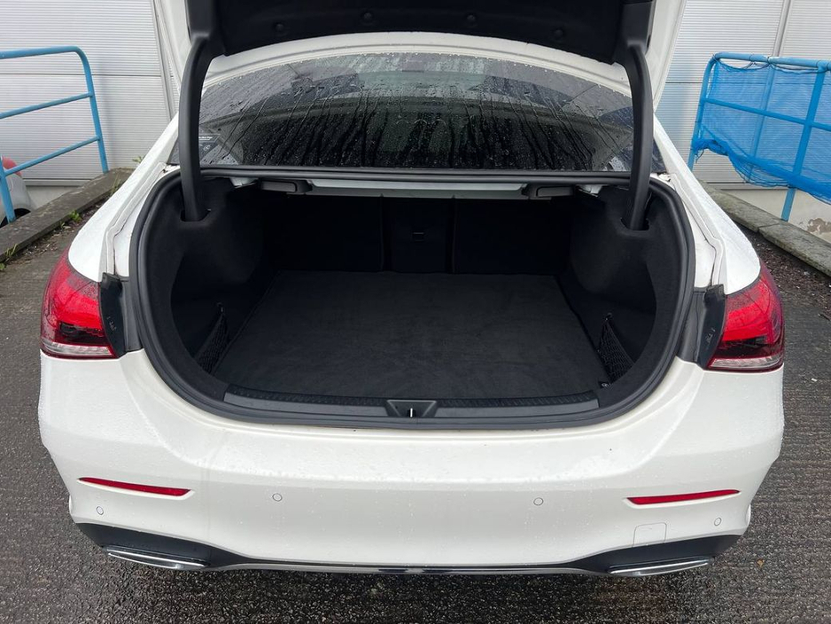 2020 Mercedes-Benz A Class A180 AMG-LINE PREMIUM PLUS 1.3 // POWERED HEATED SEATS // VIRTUAL COCKPIT // 18" AMG-LINE ALLOYS €28,900