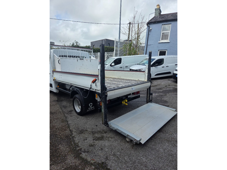 2024 Renault Master - image 7