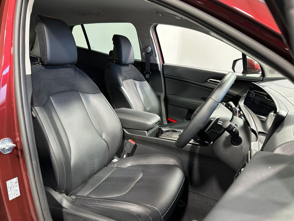 2026 Kia Sportage - image 10