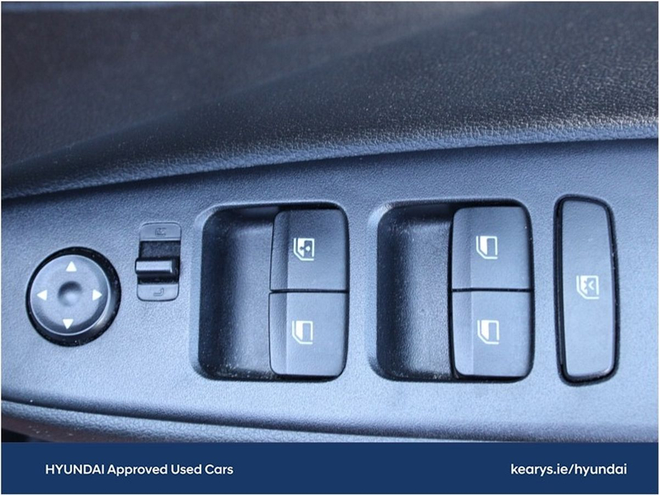 2020 Hyundai i10 - image 22