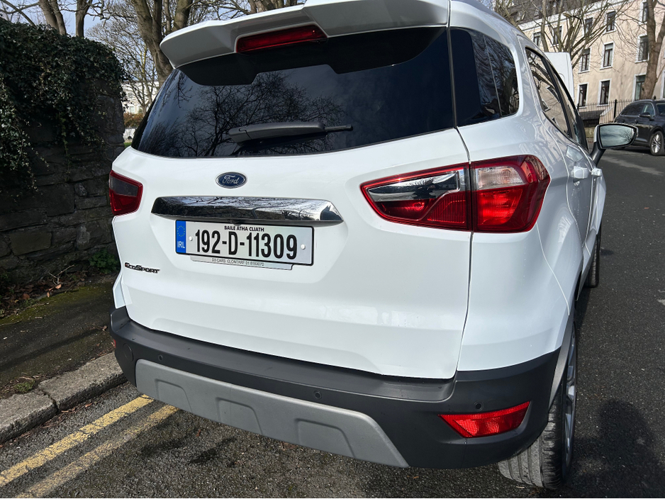 2019 Ford Ecosport - image 8