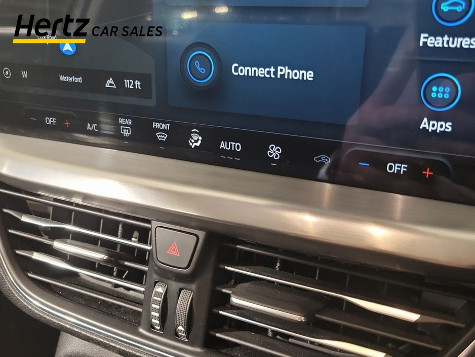 2023 Ford Focus - image 20