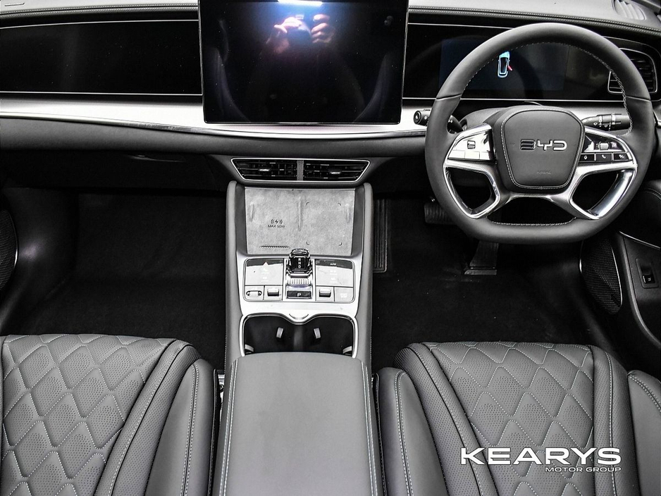 2026 BYD Sealion 7 - image 9