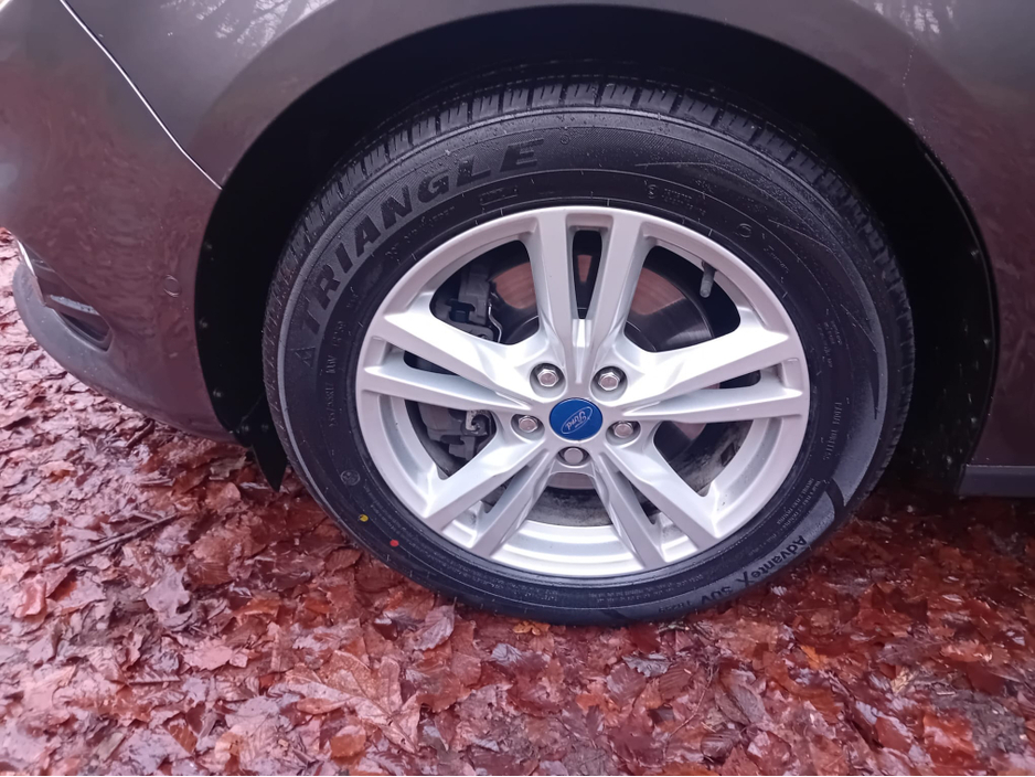 2016 Ford S-Max 2.0 TDCI 120PS ZETEC 7 SEATER 1 OWNER @ REDDY2DRIVE LTD €13,850