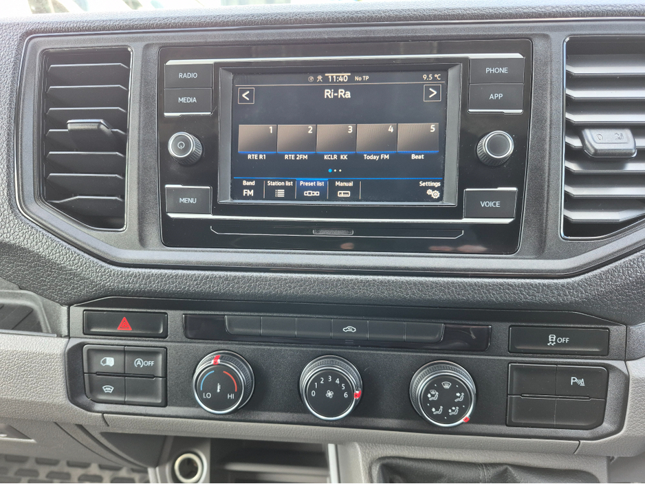 2022 Volkswagen Crafter - image 16