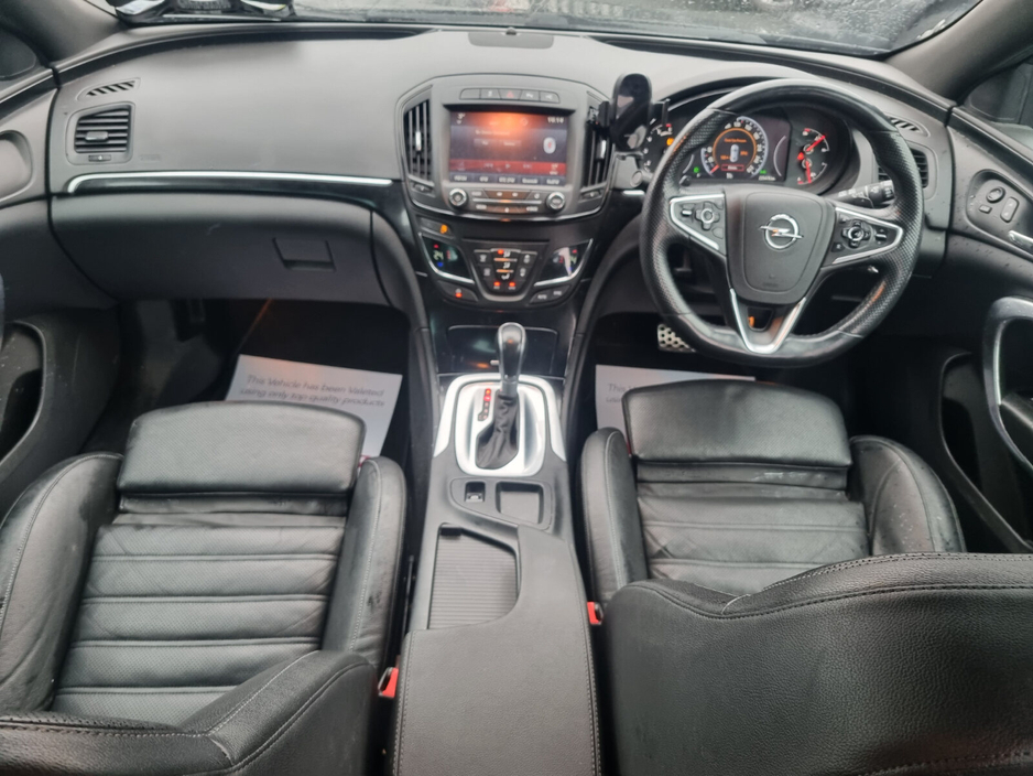 2015 Opel Insignia - image 6