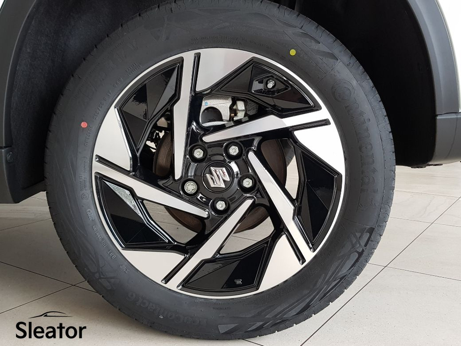 2026 Suzuki Vitara Ultra Automatic €37,350