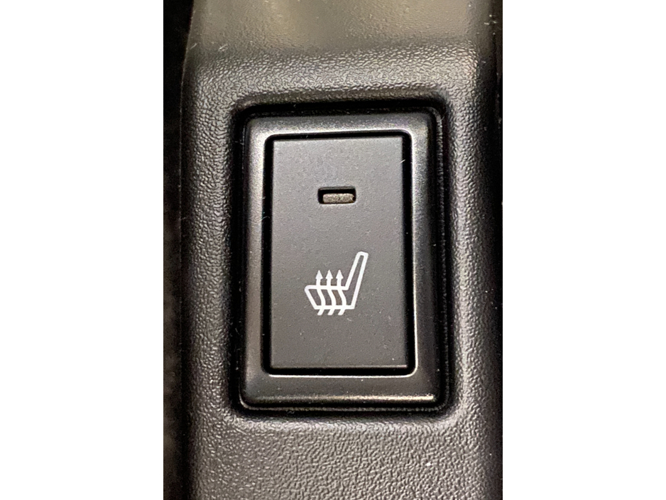 2024 Suzuki Swift - image 12