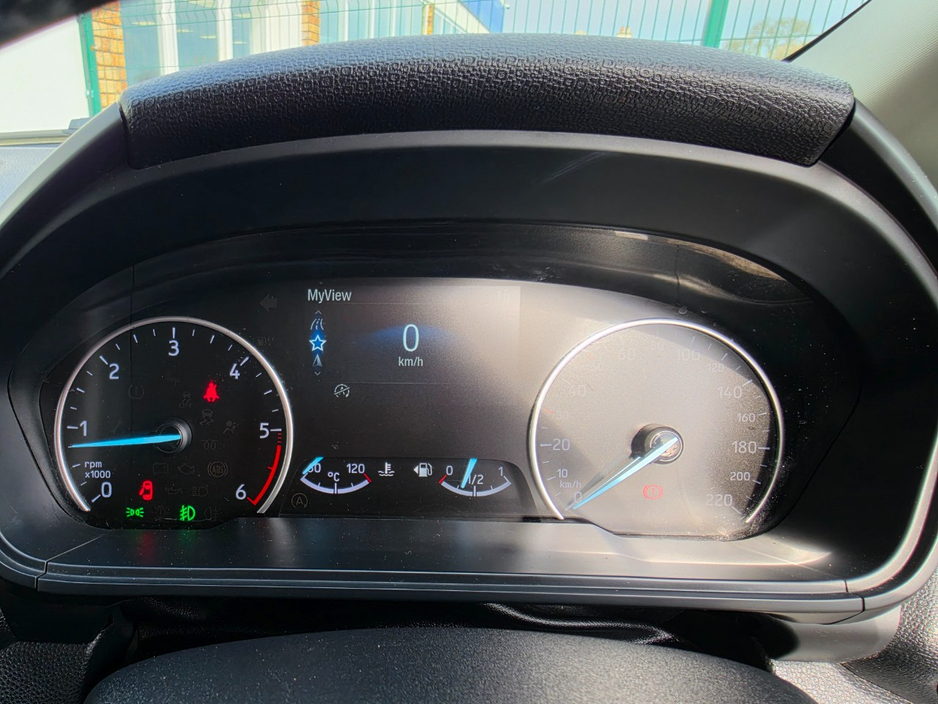 2019 Ford Ecosport - image 16