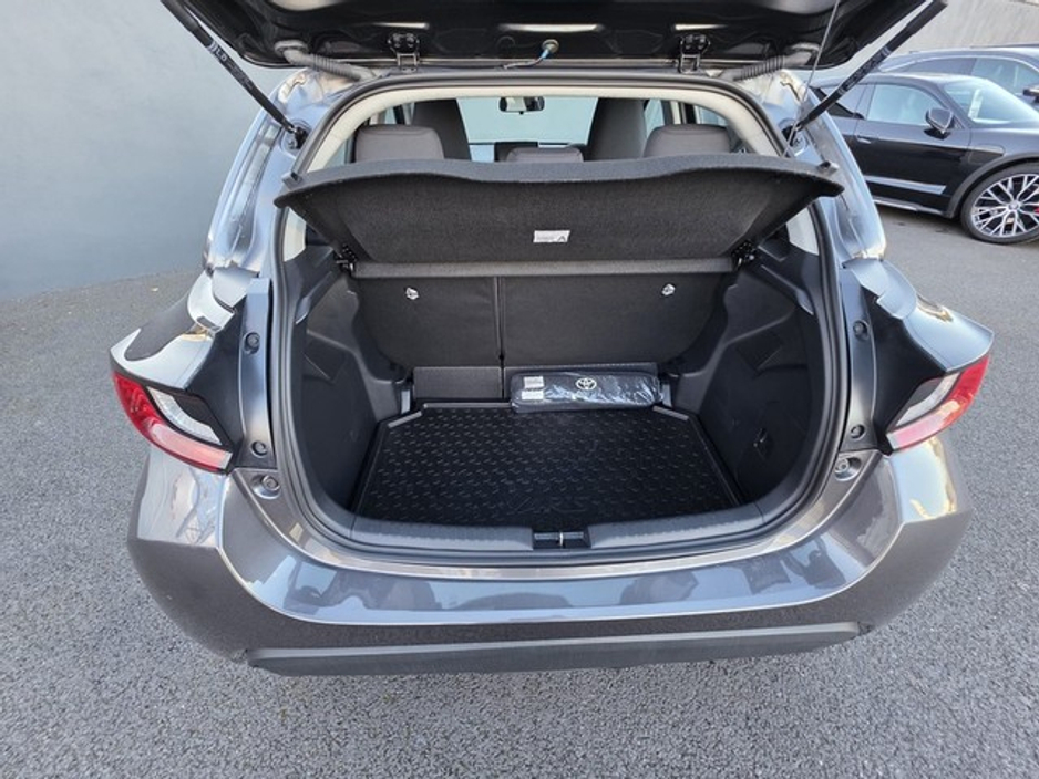 2024 Toyota Yaris 1.5 Hybrid Luna 5dr €24,949