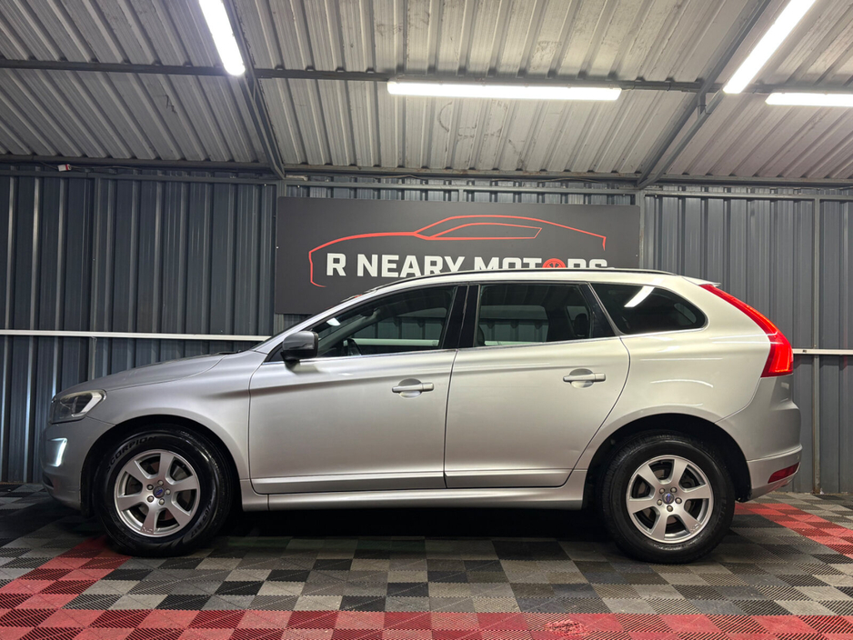 2016 Volvo XC60 D4 (190hp) FWD SE Geartronic €14,950
