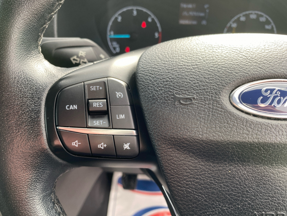 2021 Ford Transit Custom - image 10