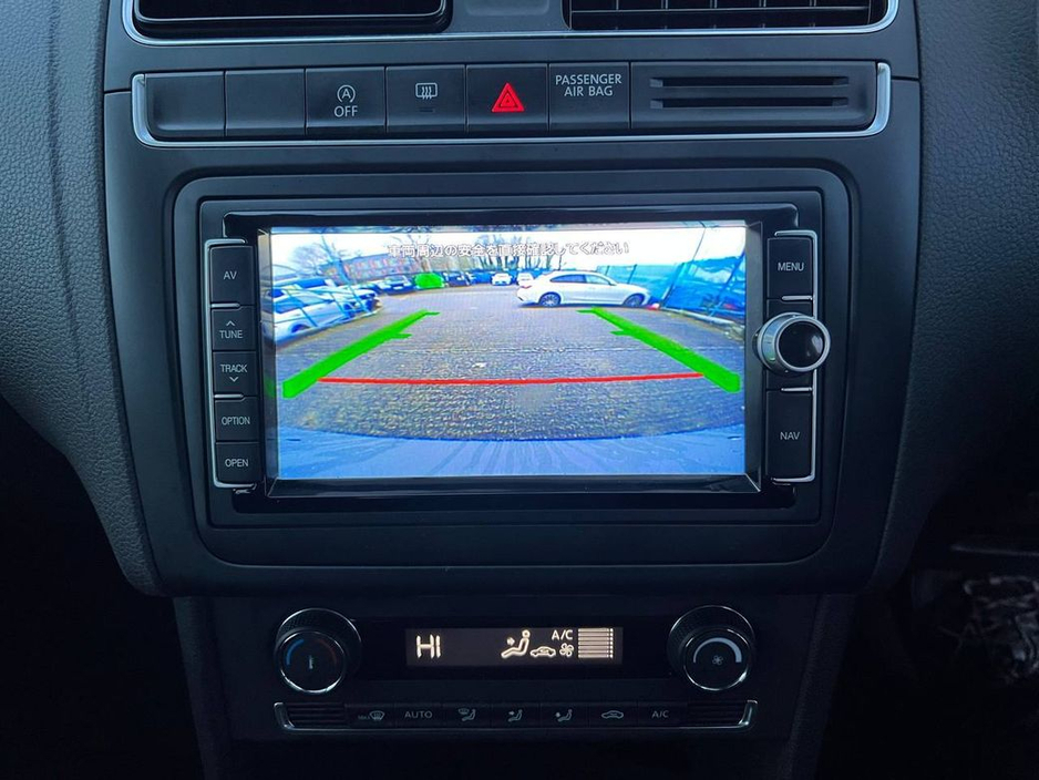 2016 Volkswagen Polo COMFORTLINE 1.2 TSI // FULL SERVICE HISTORY // LOW MILEAGE // DIGITAL CLIMATE CONTROL €13,750