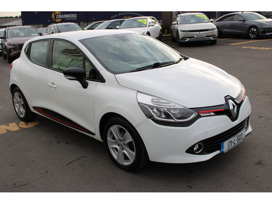 2017 Renault Clio - image 6