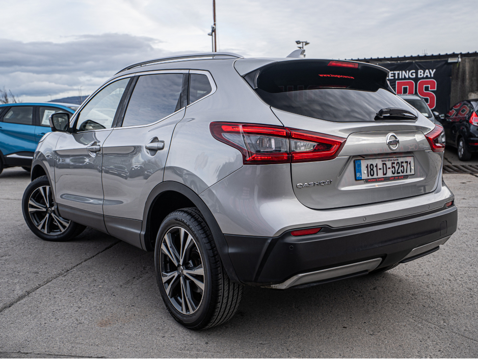 2018 Nissan Qashqai - image 4