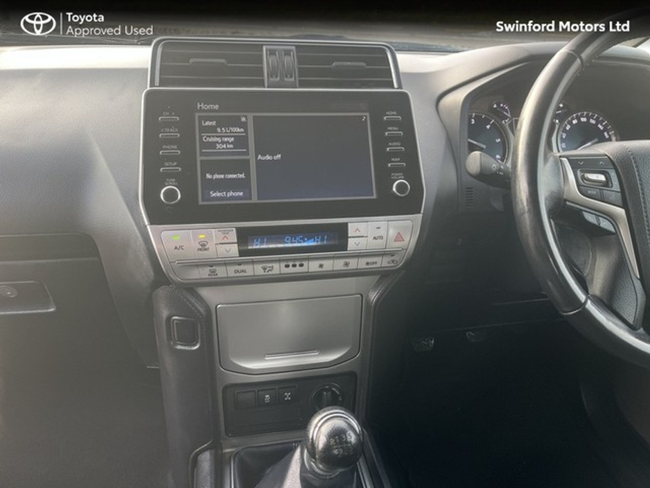 2023 Toyota Landcruiser - image 8