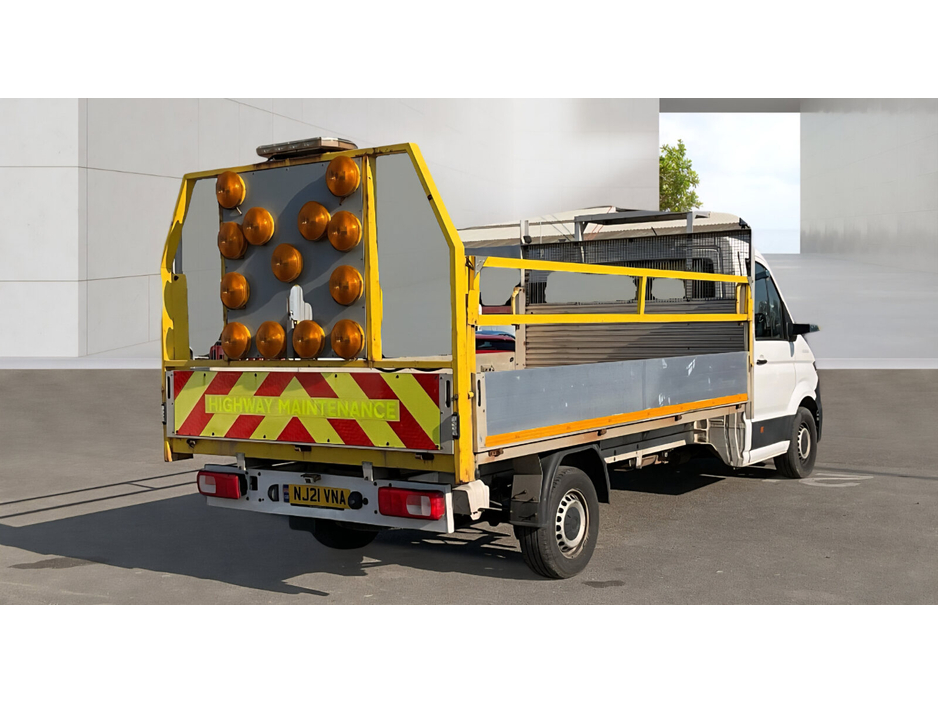 2021 Volkswagen Crafter - image 4