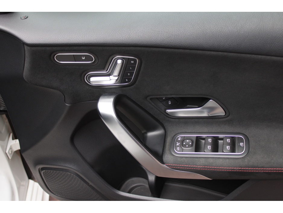 2019 Mercedes-Benz A Class - image 10