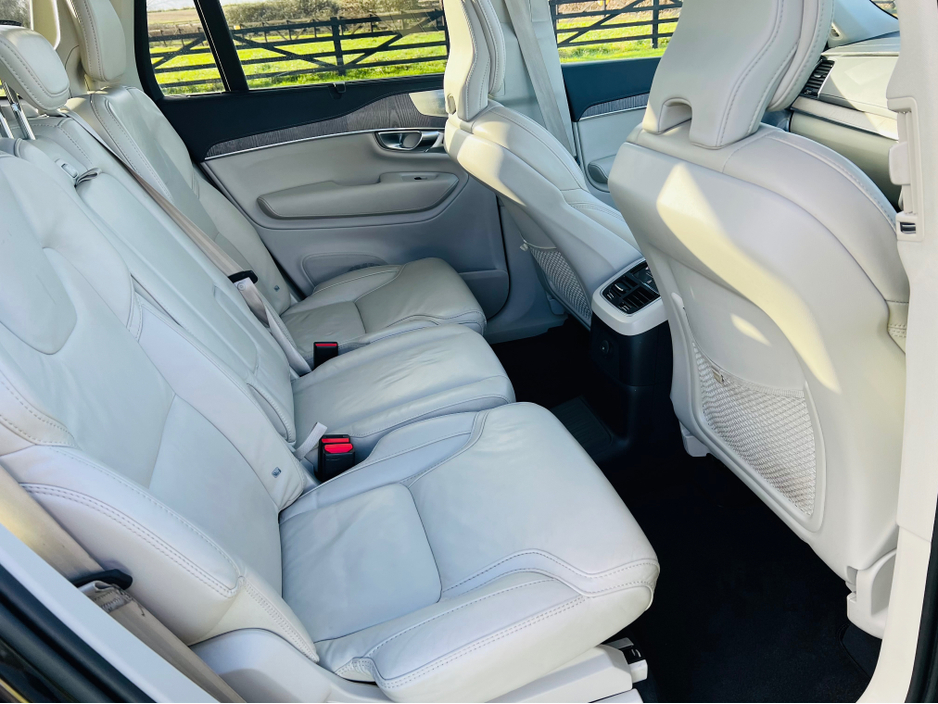 2022 Volvo XC90 ULTIMATE T8 RECHARGE AWD