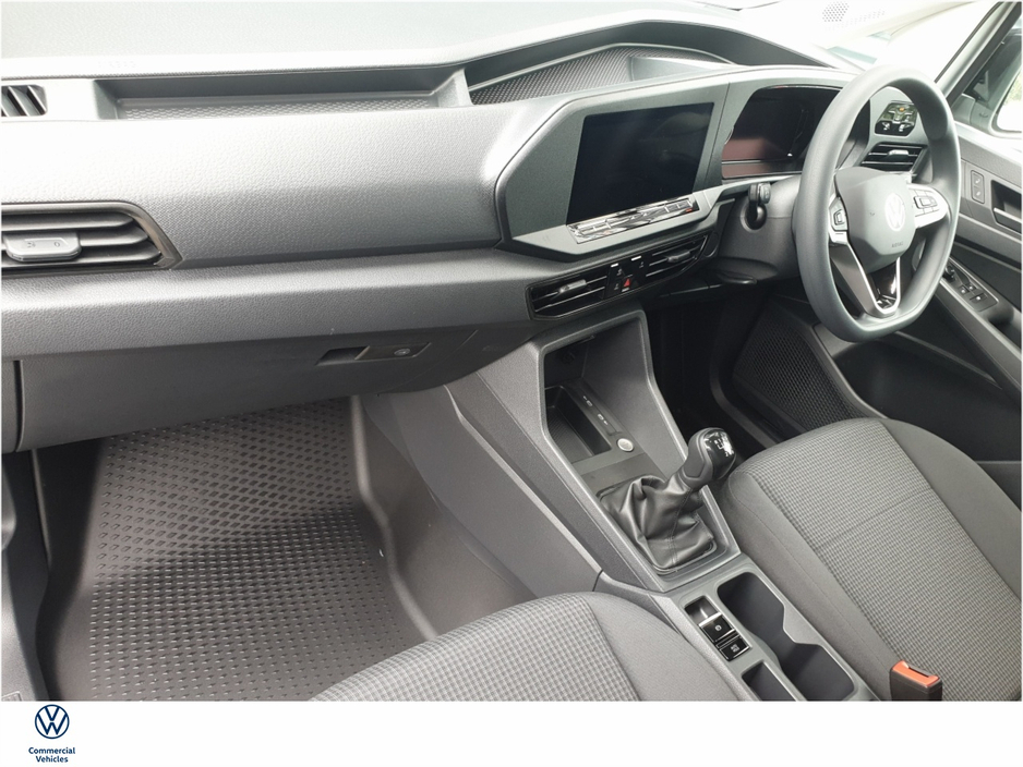 2024 Volkswagen Caddy - image 16