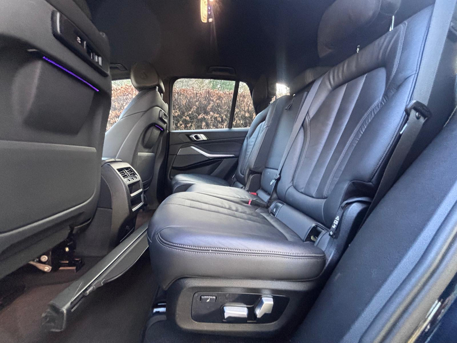 2019 BMW X5 - image 21