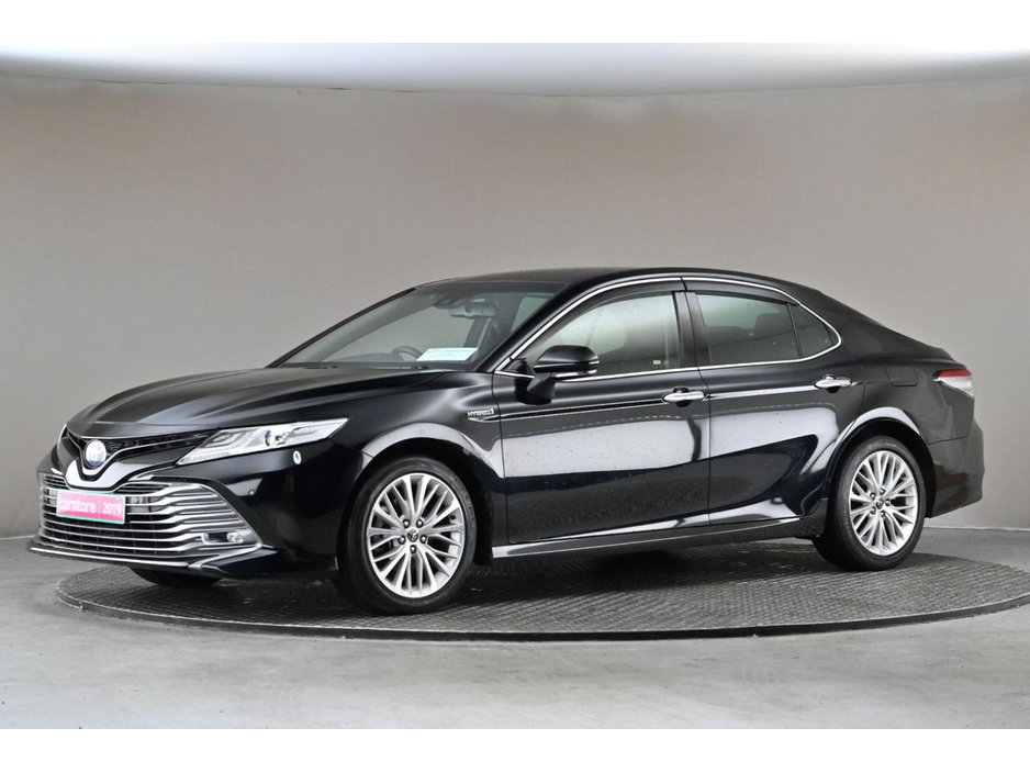 2019 Toyota Camry 2.5 HYBRID *FULL LEATHER*HEAD-UP DISPLAY*ANDROID CAR PLAYER* €21,890