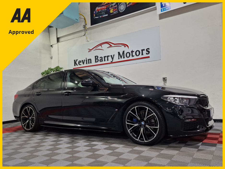 2019 BMW 5 Series 530E (M PERFORMANCE KIT) M SPORT AUTOMATIC **TOP SPEC / 20" ALLOYS / BLUETOOTH INTEGRATION / CRUISE CONTROL / FRONT & REAR PARKING ASSIST / FULL BLACK LEATHER / HEATED FRONT SEATS / SAT NAV** €25,900