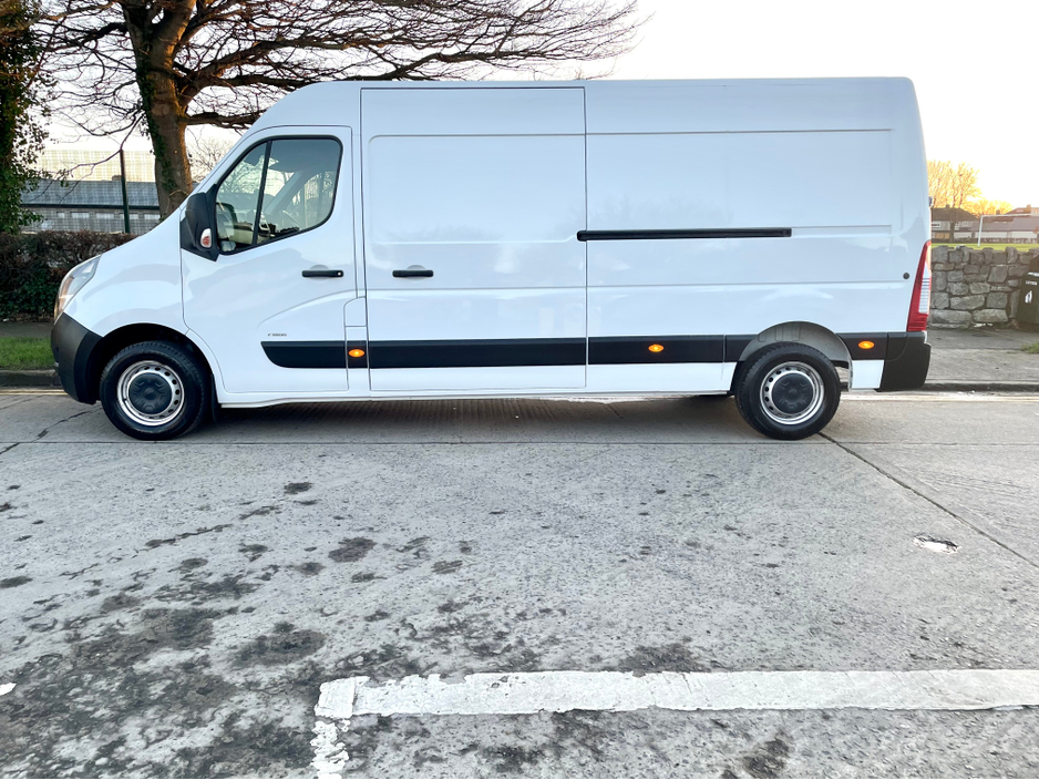2022 Opel Movano L3H2 3500 2.3 CDTI 135BHP LWB €17,000